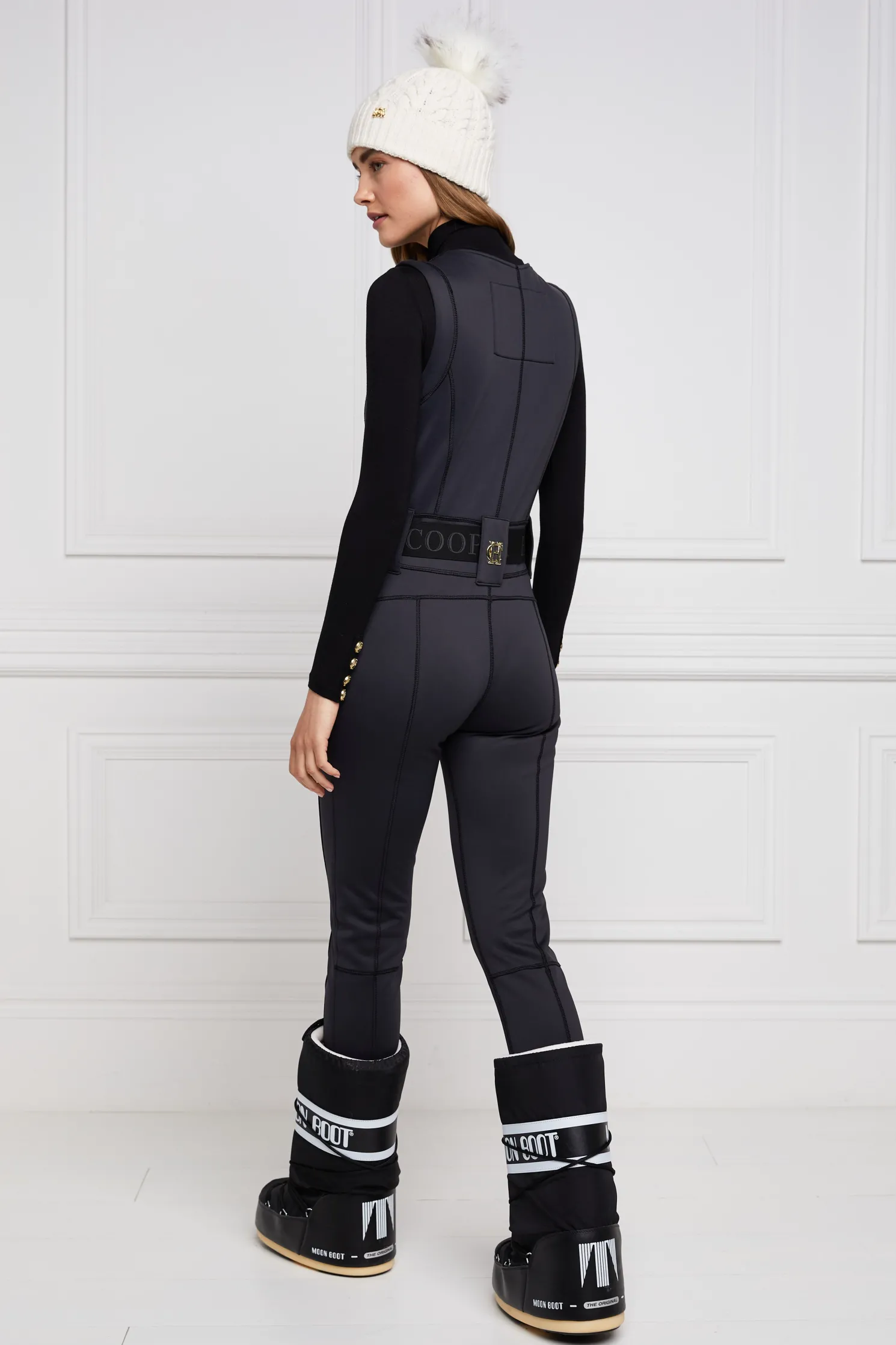 Sleeveless Ski Suit (Black)