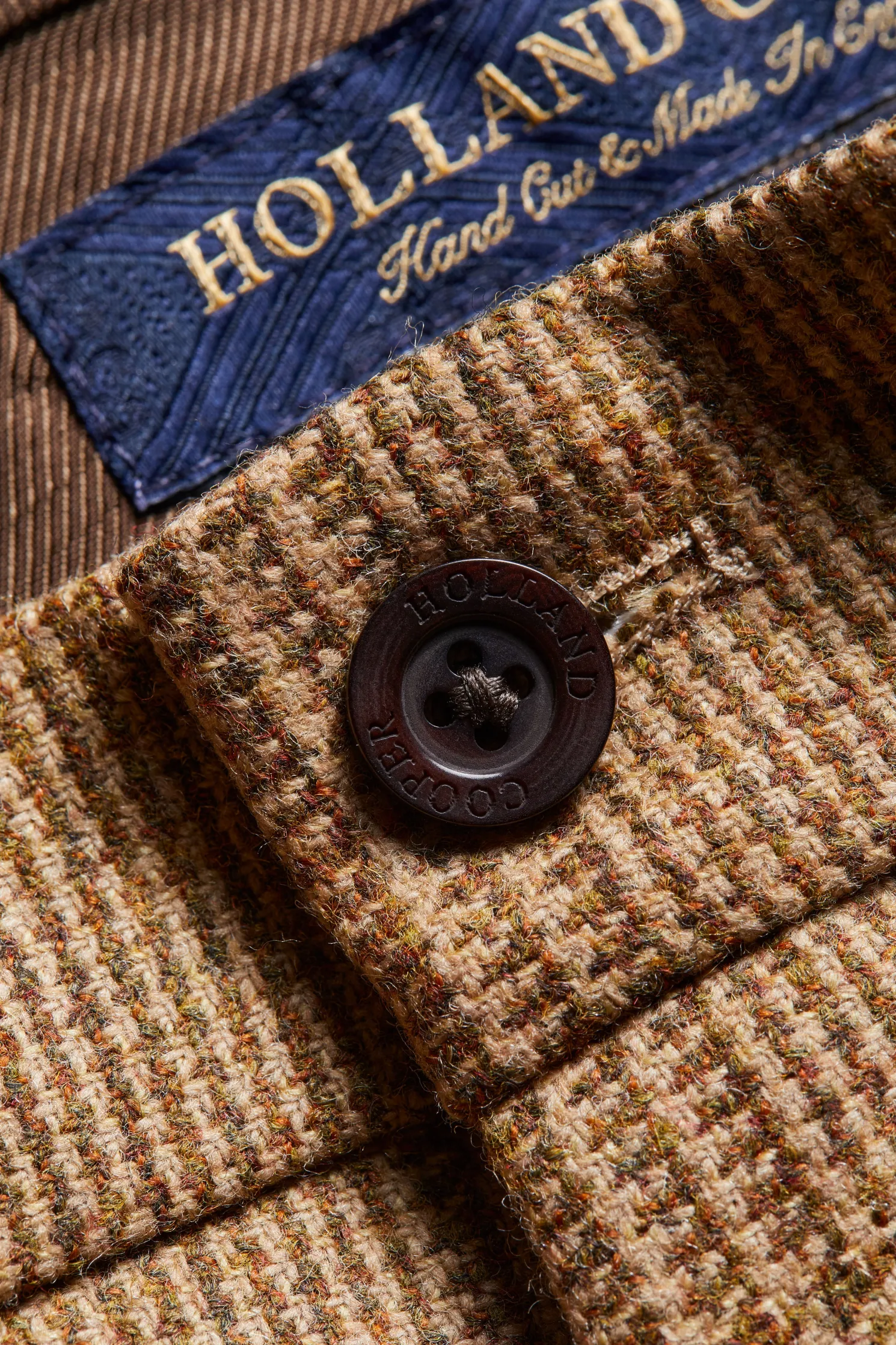 The Classic Trouser (Tawny)