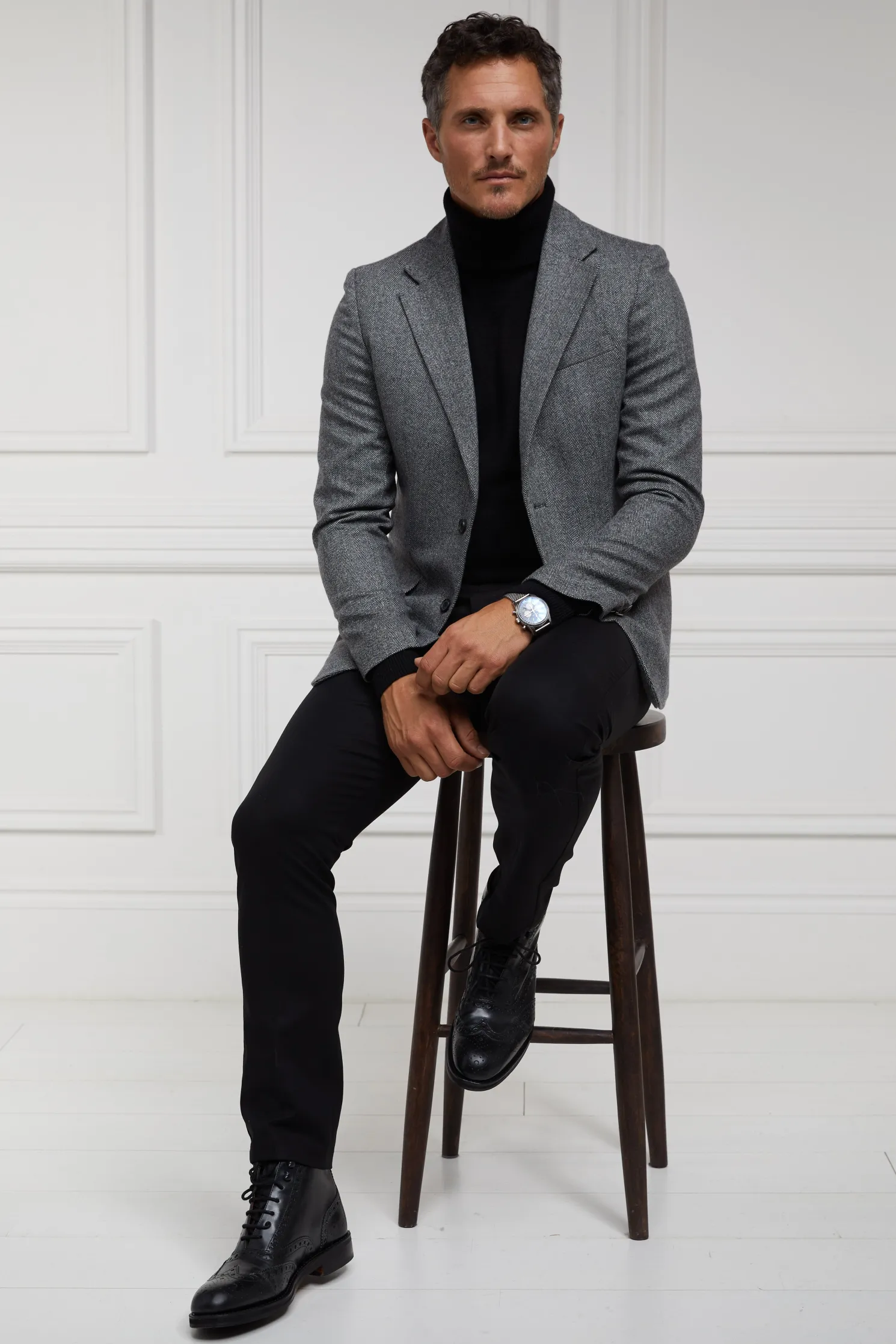 The Single Breasted Blazer (Mono Herringbone)