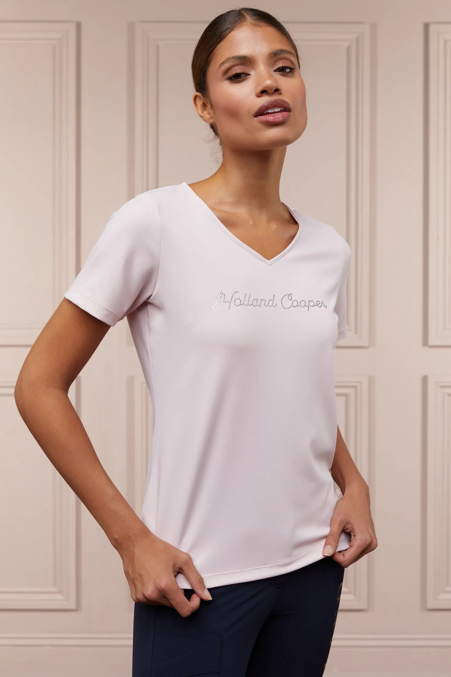 Training V-Neck Tee (Blush)