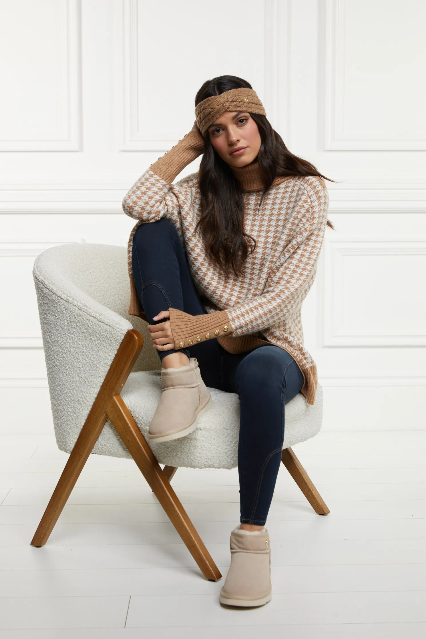 Ultra Mini Shearling Boot (Oyster)