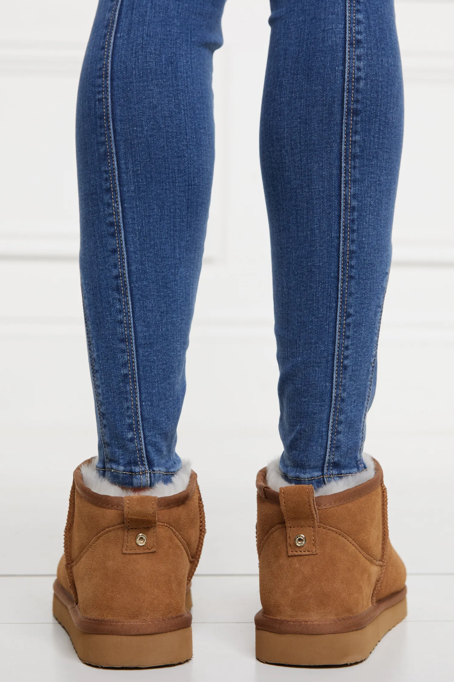 Ultra Mini Shearling Boot (Tan)