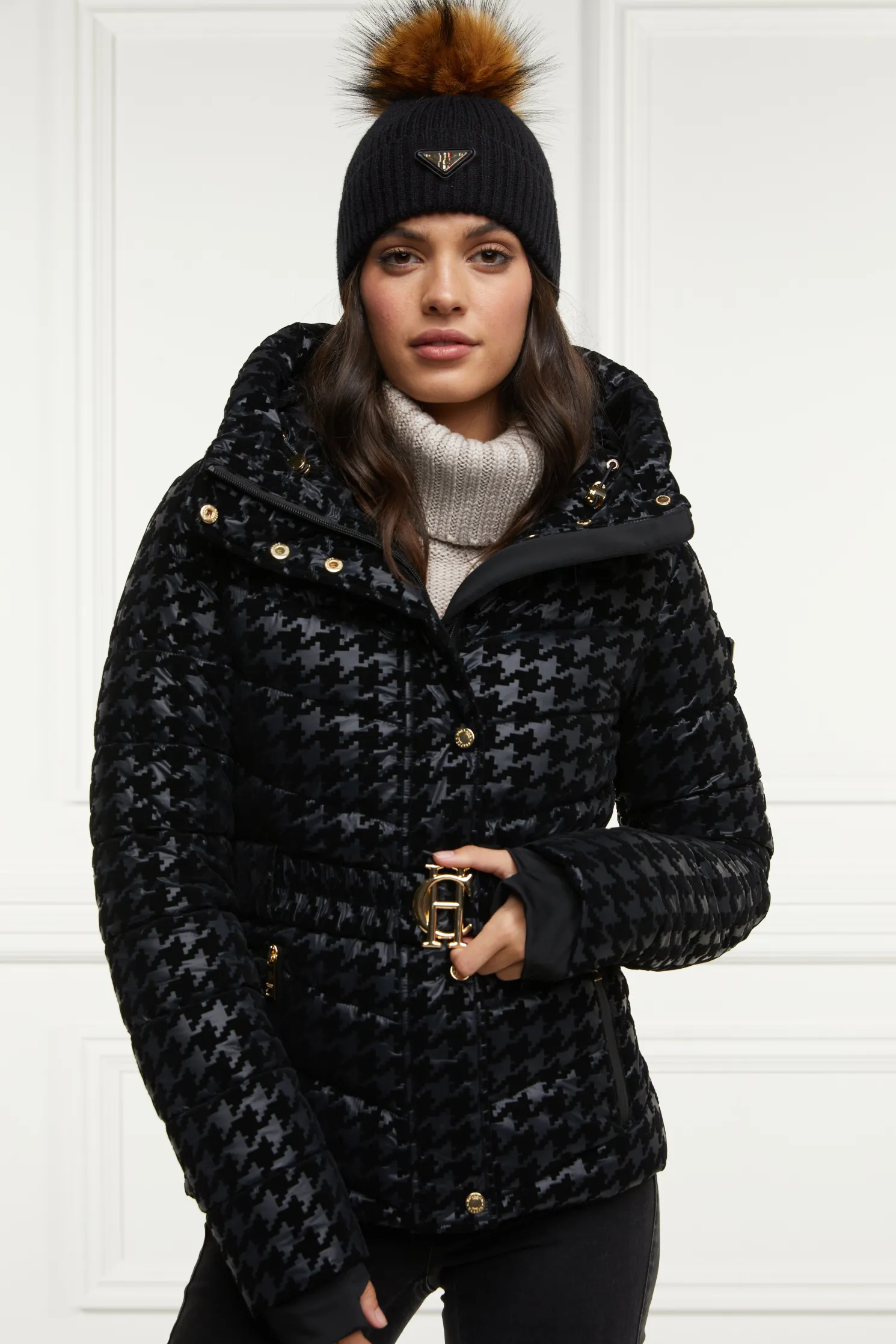 Vermont Puffer Jacket (Mono Houndstooth)